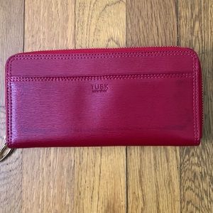 🐘Tusk red leather wallet with gold hardware.